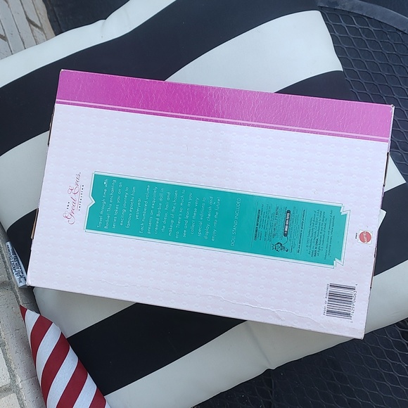 (1920's Flapper) Barbie/1995 - Picture 12 of 13